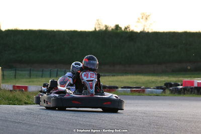 07/05/2022 : Endurance Loisir Les Razbitumes pour “1 maillot pour la vie” & Les Socio Esthéticiennes (Photos Stéphane Agnus) 2022 — karting
