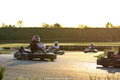 07/05/2022 : Endurance Loisir Les Razbitumes pour “1 maillot pour la vie” & Les Socio Esthéticiennes (Photos Stéphane Agnus) 2022 — karting