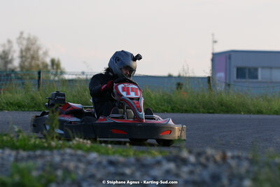 07/05/2022 : Endurance Loisir Les Razbitumes pour “1 maillot pour la vie” & Les Socio Esthéticiennes (Photos Stéphane Agnus) 2022 — karting