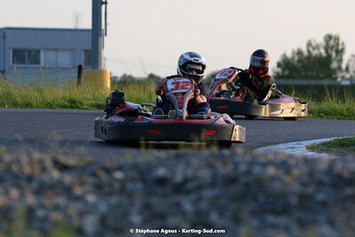 07/05/2022 : Endurance Loisir Les Razbitumes pour “1 maillot pour la vie” & Les Socio Esthéticiennes (Photos Stéphane Agnus) 2022 — karting