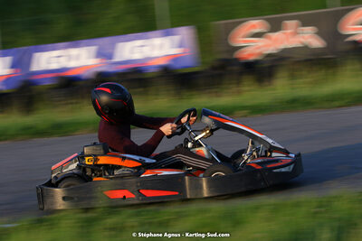 07/05/2022 : Endurance Loisir Les Razbitumes pour “1 maillot pour la vie” & Les Socio Esthéticiennes (Photos Stéphane Agnus) 2022 — karting