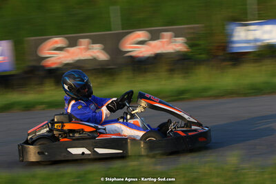07/05/2022 : Endurance Loisir Les Razbitumes pour “1 maillot pour la vie” & Les Socio Esthéticiennes (Photos Stéphane Agnus) 2022 — karting