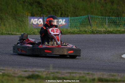 07/05/2022 : Endurance Loisir Les Razbitumes pour “1 maillot pour la vie” & Les Socio Esthéticiennes (Photos Stéphane Agnus) 2022 — karting