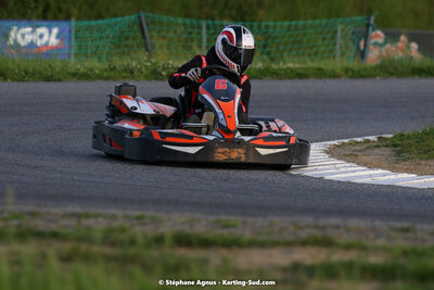 07/05/2022 : Endurance Loisir Les Razbitumes pour “1 maillot pour la vie” & Les Socio Esthéticiennes (Photos Stéphane Agnus) 2022 — karting