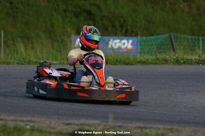 07/05/2022 : Endurance Loisir Les Razbitumes pour “1 maillot pour la vie” & Les Socio Esthéticiennes (Photos Stéphane Agnus) 2022 — karting