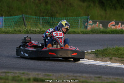 07/05/2022 : Endurance Loisir Les Razbitumes pour “1 maillot pour la vie” & Les Socio Esthéticiennes (Photos Stéphane Agnus) 2022 — karting