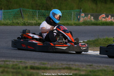 07/05/2022 : Endurance Loisir Les Razbitumes pour “1 maillot pour la vie” & Les Socio Esthéticiennes (Photos Stéphane Agnus) 2022 — karting