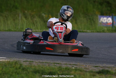 07/05/2022 : Endurance Loisir Les Razbitumes pour “1 maillot pour la vie” & Les Socio Esthéticiennes (Photos Stéphane Agnus) 2022 — karting
