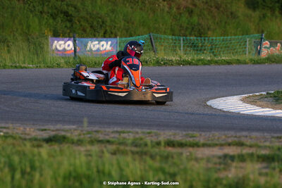07/05/2022 : Endurance Loisir Les Razbitumes pour “1 maillot pour la vie” & Les Socio Esthéticiennes (Photos Stéphane Agnus) 2022 — karting