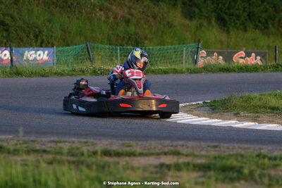 07/05/2022 : Endurance Loisir Les Razbitumes pour “1 maillot pour la vie” & Les Socio Esthéticiennes (Photos Stéphane Agnus) 2022 — karting
