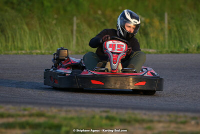 07/05/2022 : Endurance Loisir Les Razbitumes pour “1 maillot pour la vie” & Les Socio Esthéticiennes (Photos Stéphane Agnus) 2022 — karting