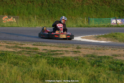 07/05/2022 : Endurance Loisir Les Razbitumes pour “1 maillot pour la vie” & Les Socio Esthéticiennes (Photos Stéphane Agnus) 2022 — karting