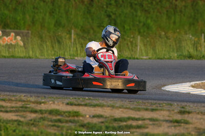 07/05/2022 : Endurance Loisir Les Razbitumes pour “1 maillot pour la vie” & Les Socio Esthéticiennes (Photos Stéphane Agnus) 2022 — karting