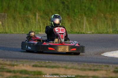 07/05/2022 : Endurance Loisir Les Razbitumes pour “1 maillot pour la vie” & Les Socio Esthéticiennes (Photos Stéphane Agnus) 2022 — karting