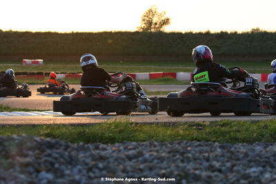 07/05/2022 : Endurance Loisir Les Razbitumes pour “1 maillot pour la vie” & Les Socio Esthéticiennes (Photos Stéphane Agnus) 2022 — karting