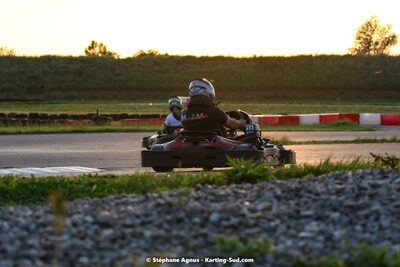 07/05/2022 : Endurance Loisir Les Razbitumes pour “1 maillot pour la vie” & Les Socio Esthéticiennes (Photos Stéphane Agnus) 2022 — karting