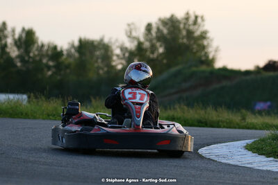 07/05/2022 : Endurance Loisir Les Razbitumes pour “1 maillot pour la vie” & Les Socio Esthéticiennes (Photos Stéphane Agnus) 2022 — karting