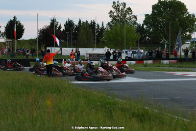 07/05/2022 : Endurance Loisir Les Razbitumes pour “1 maillot pour la vie” & Les Socio Esthéticiennes (Photos Stéphane Agnus) 2022 — karting