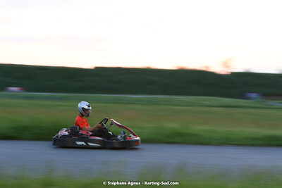 07/05/2022 : Endurance Loisir Les Razbitumes pour “1 maillot pour la vie” & Les Socio Esthéticiennes (Photos Stéphane Agnus) 2022 — karting