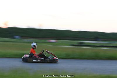 07/05/2022 : Endurance Loisir Les Razbitumes pour “1 maillot pour la vie” & Les Socio Esthéticiennes (Photos Stéphane Agnus) 2022 — karting