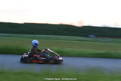 07/05/2022 : Endurance Loisir Les Razbitumes pour “1 maillot pour la vie” & Les Socio Esthéticiennes (Photos Stéphane Agnus) 2022 — karting