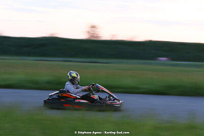 07/05/2022 : Endurance Loisir Les Razbitumes pour “1 maillot pour la vie” & Les Socio Esthéticiennes (Photos Stéphane Agnus) 2022 — karting