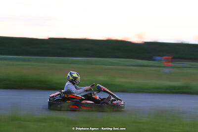 07/05/2022 : Endurance Loisir Les Razbitumes pour “1 maillot pour la vie” & Les Socio Esthéticiennes (Photos Stéphane Agnus) 2022 — karting