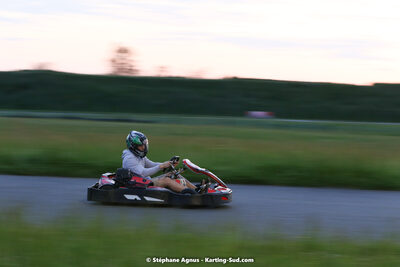 07/05/2022 : Endurance Loisir Les Razbitumes pour “1 maillot pour la vie” & Les Socio Esthéticiennes (Photos Stéphane Agnus) 2022 — karting