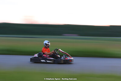 07/05/2022 : Endurance Loisir Les Razbitumes pour “1 maillot pour la vie” & Les Socio Esthéticiennes (Photos Stéphane Agnus) 2022 — karting