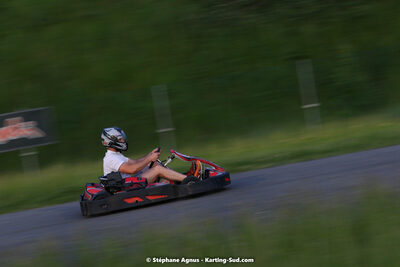07/05/2022 : Endurance Loisir Les Razbitumes pour “1 maillot pour la vie” & Les Socio Esthéticiennes (Photos Stéphane Agnus) 2022 — karting