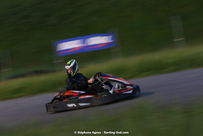 07/05/2022 : Endurance Loisir Les Razbitumes pour “1 maillot pour la vie” & Les Socio Esthéticiennes (Photos Stéphane Agnus) 2022 — karting
