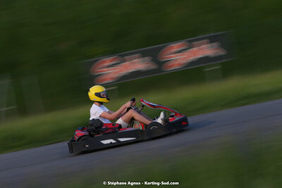 07/05/2022 : Endurance Loisir Les Razbitumes pour “1 maillot pour la vie” & Les Socio Esthéticiennes (Photos Stéphane Agnus) 2022 — karting