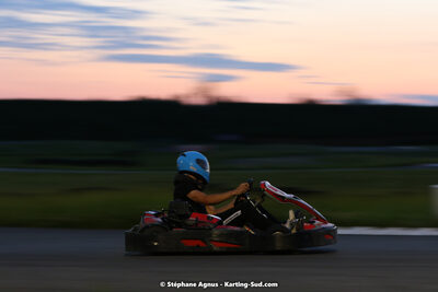 07/05/2022 : Endurance Loisir Les Razbitumes pour “1 maillot pour la vie” & Les Socio Esthéticiennes (Photos Stéphane Agnus) 2022 — karting
