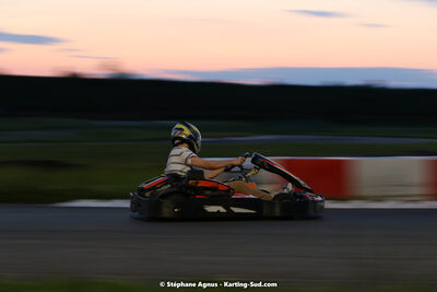 07/05/2022 : Endurance Loisir Les Razbitumes pour “1 maillot pour la vie” & Les Socio Esthéticiennes (Photos Stéphane Agnus) 2022 — karting