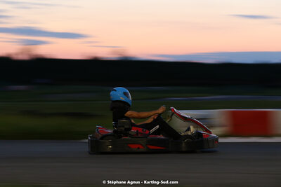 07/05/2022 : Endurance Loisir Les Razbitumes pour “1 maillot pour la vie” & Les Socio Esthéticiennes (Photos Stéphane Agnus) 2022 — karting