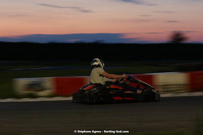 07/05/2022 : Endurance Loisir Les Razbitumes pour “1 maillot pour la vie” & Les Socio Esthéticiennes (Photos Stéphane Agnus) 2022 — karting