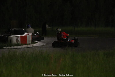 07/05/2022 : Endurance Loisir Les Razbitumes pour “1 maillot pour la vie” & Les Socio Esthéticiennes (Photos Stéphane Agnus) 2022 — karting