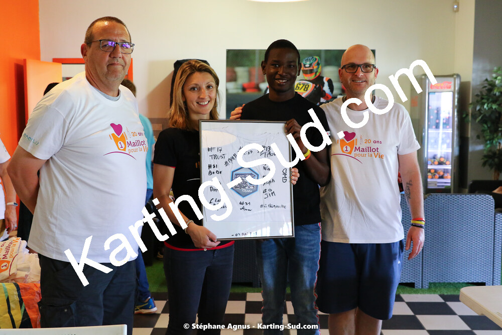 07/05/2022 : Endurance Loisir Les Razbitumes pour “1 maillot pour la vie” & Les Socio Esthéticiennes (Photos Stéphane Agnus) 2022 — karting