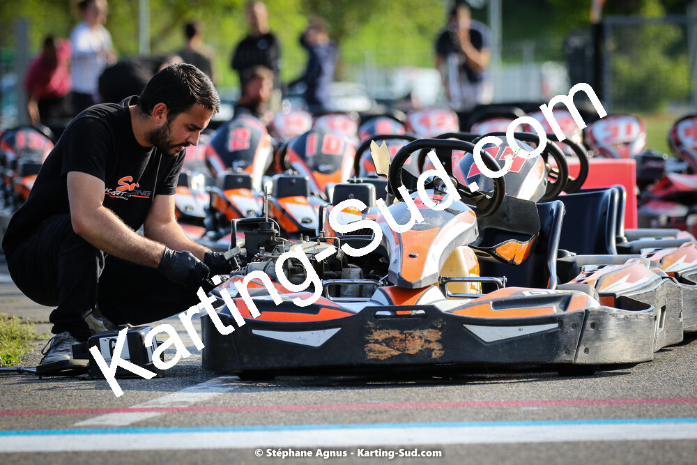 07/05/2022 : Endurance Loisir Les Razbitumes pour “1 maillot pour la vie” & Les Socio Esthéticiennes (Photos Stéphane Agnus) 2022 — karting