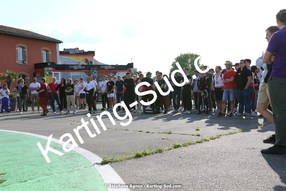 07/05/2022 : Endurance Loisir Les Razbitumes pour “1 maillot pour la vie” & Les Socio Esthéticiennes (Photos Stéphane Agnus) 2022 — karting