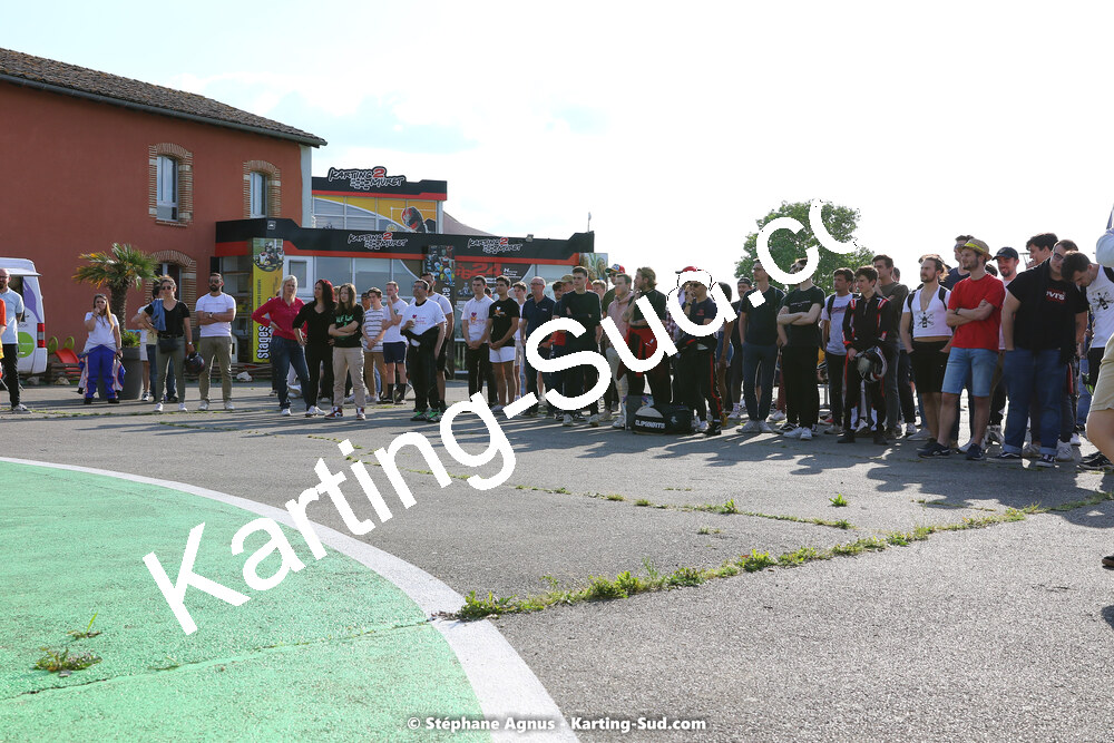 07/05/2022 : Endurance Loisir Les Razbitumes pour “1 maillot pour la vie” & Les Socio Esthéticiennes (Photos Stéphane Agnus) 2022 — karting
