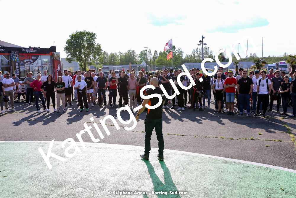 07/05/2022 : Endurance Loisir Les Razbitumes pour “1 maillot pour la vie” & Les Socio Esthéticiennes (Photos Stéphane Agnus) 2022 — karting