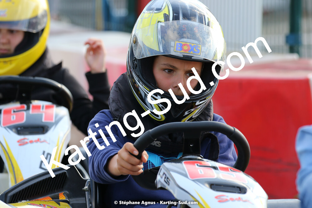 07/05/2022 : Endurance Loisir Les Razbitumes pour “1 maillot pour la vie” & Les Socio Esthéticiennes (Photos Stéphane Agnus) 2022 — karting