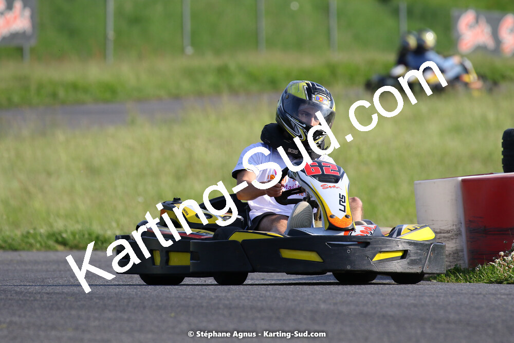 07/05/2022 : Endurance Loisir Les Razbitumes pour “1 maillot pour la vie” & Les Socio Esthéticiennes (Photos Stéphane Agnus) 2022 — karting