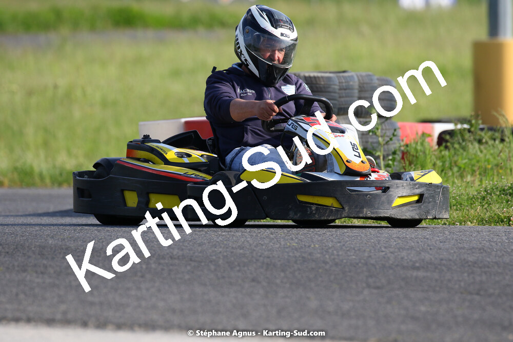 07/05/2022 : Endurance Loisir Les Razbitumes pour “1 maillot pour la vie” & Les Socio Esthéticiennes (Photos Stéphane Agnus) 2022 — karting