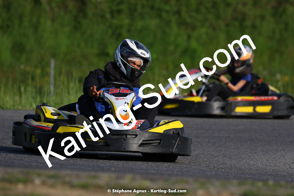 07/05/2022 : Endurance Loisir Les Razbitumes pour “1 maillot pour la vie” & Les Socio Esthéticiennes (Photos Stéphane Agnus) 2022 — karting