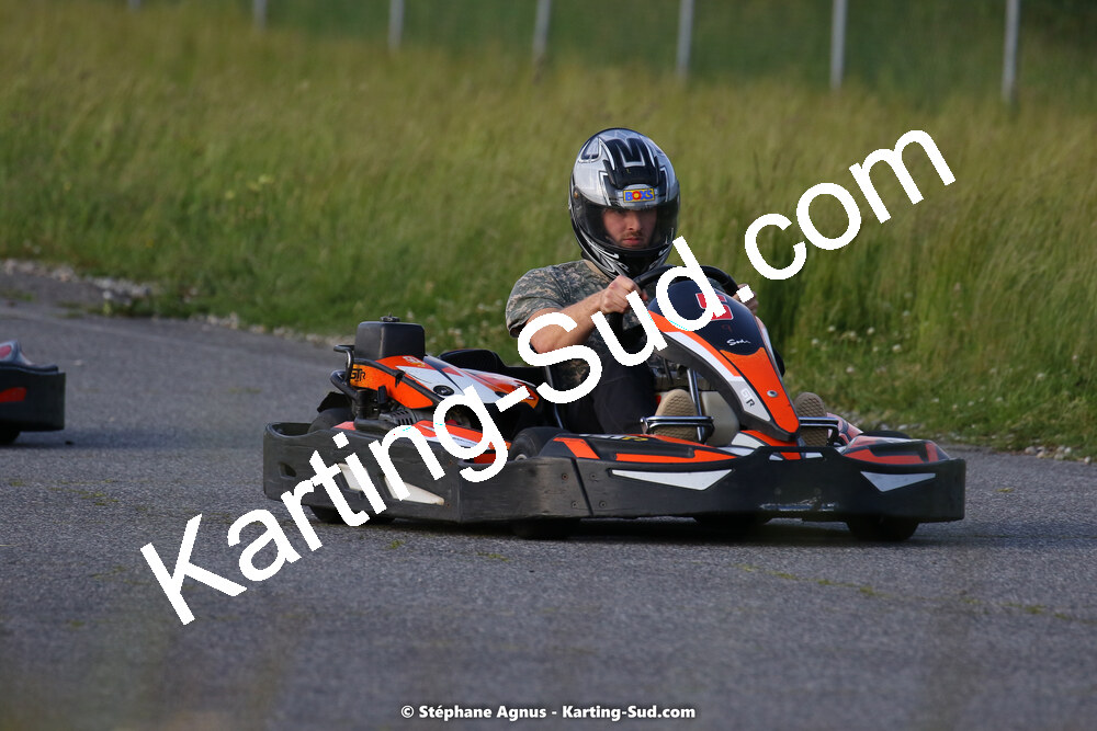 07/05/2022 : Endurance Loisir Les Razbitumes pour “1 maillot pour la vie” & Les Socio Esthéticiennes (Photos Stéphane Agnus) 2022 — karting
