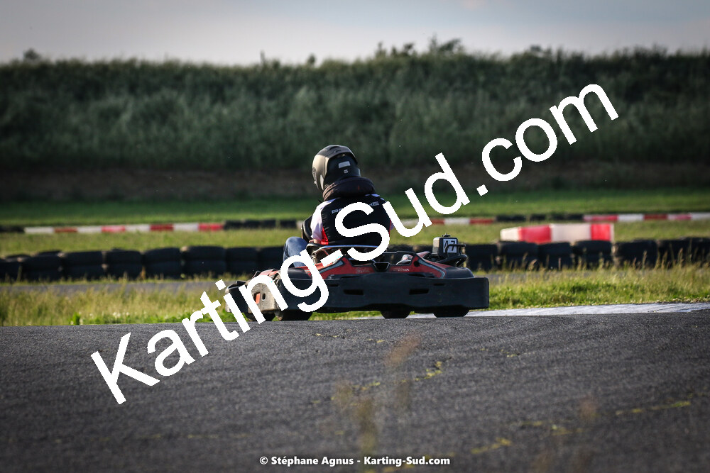 07/05/2022 : Endurance Loisir Les Razbitumes pour “1 maillot pour la vie” & Les Socio Esthéticiennes (Photos Stéphane Agnus) 2022 — karting