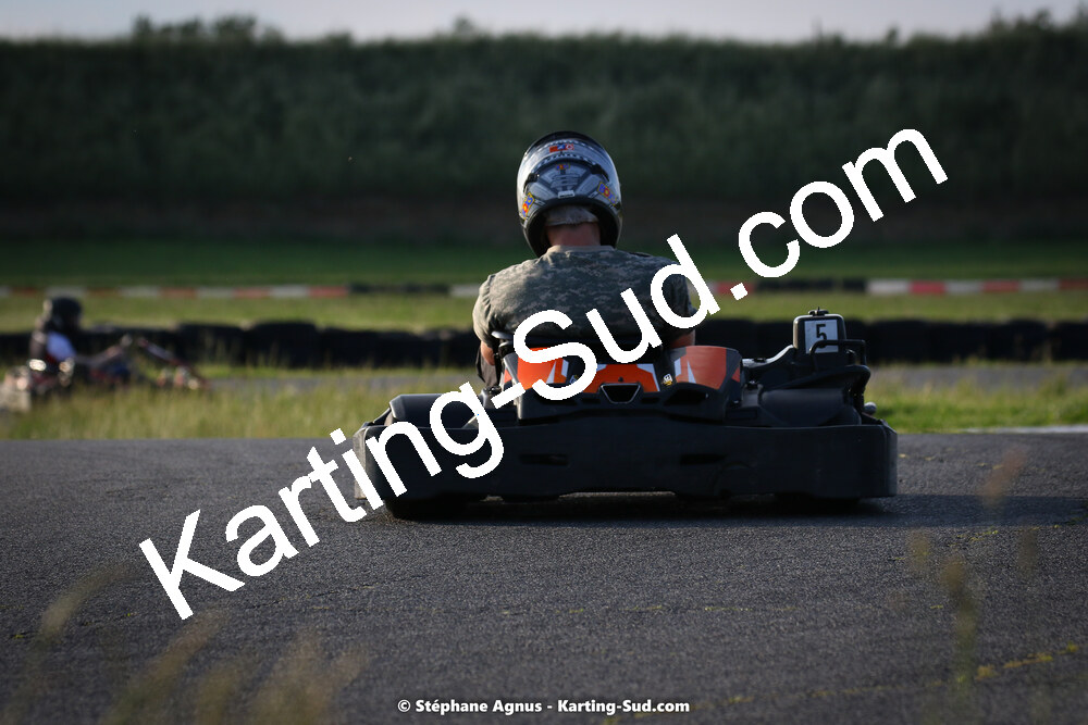 07/05/2022 : Endurance Loisir Les Razbitumes pour “1 maillot pour la vie” & Les Socio Esthéticiennes (Photos Stéphane Agnus) 2022 — karting