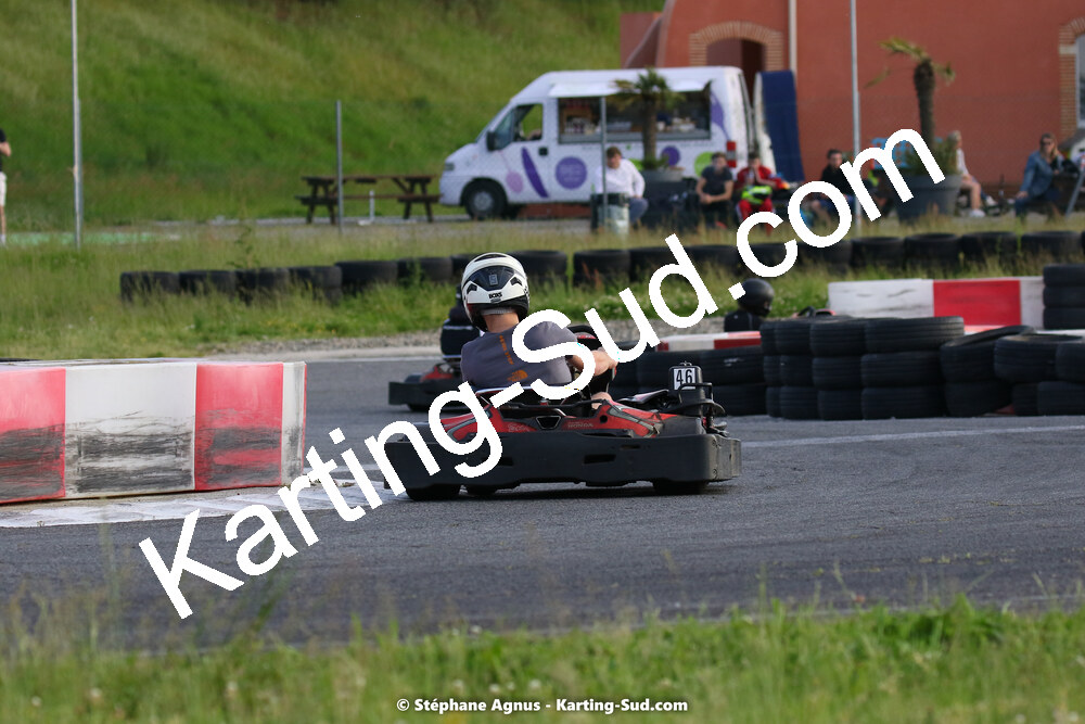 07/05/2022 : Endurance Loisir Les Razbitumes pour “1 maillot pour la vie” & Les Socio Esthéticiennes (Photos Stéphane Agnus) 2022 — karting